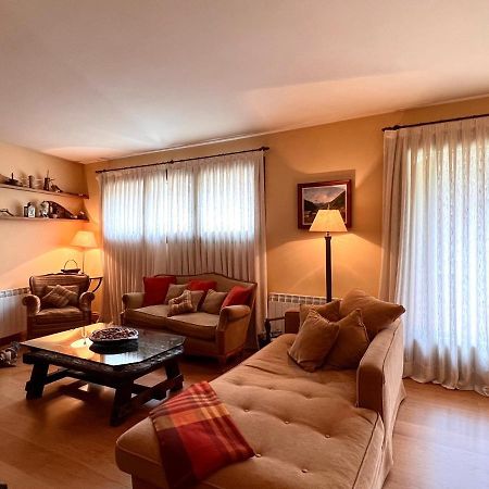 Apartament De La Vall Ferrera - L'Amfitriona Areu Buitenkant foto