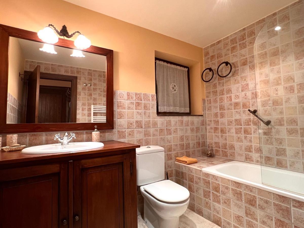 Apartament De La Vall Ferrera - L'Amfitriona Areu Buitenkant foto