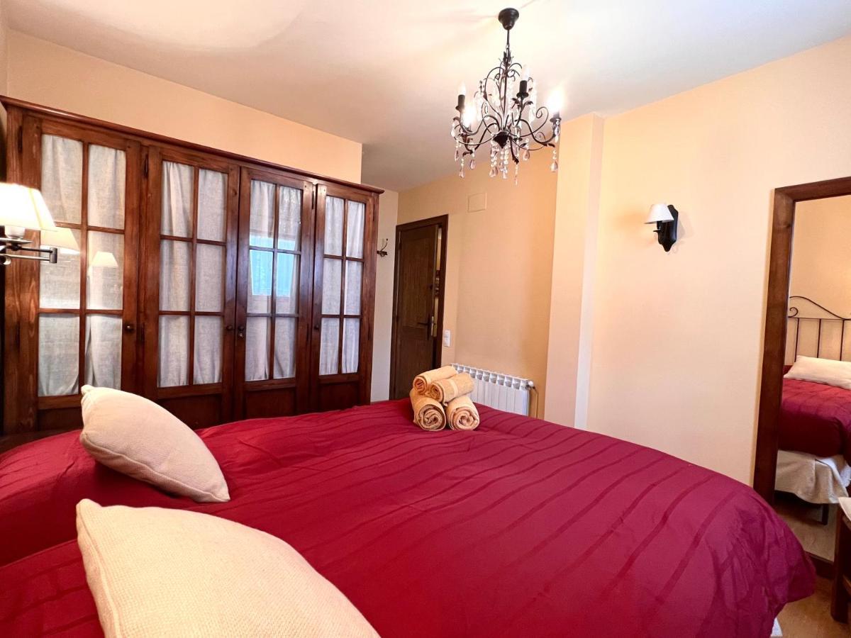Apartament De La Vall Ferrera - L'Amfitriona Areu Buitenkant foto