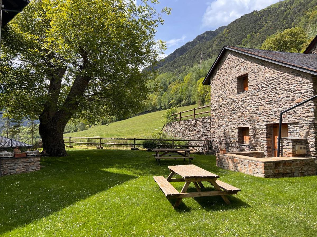 Apartament De La Vall Ferrera - L'Amfitriona Areu Buitenkant foto