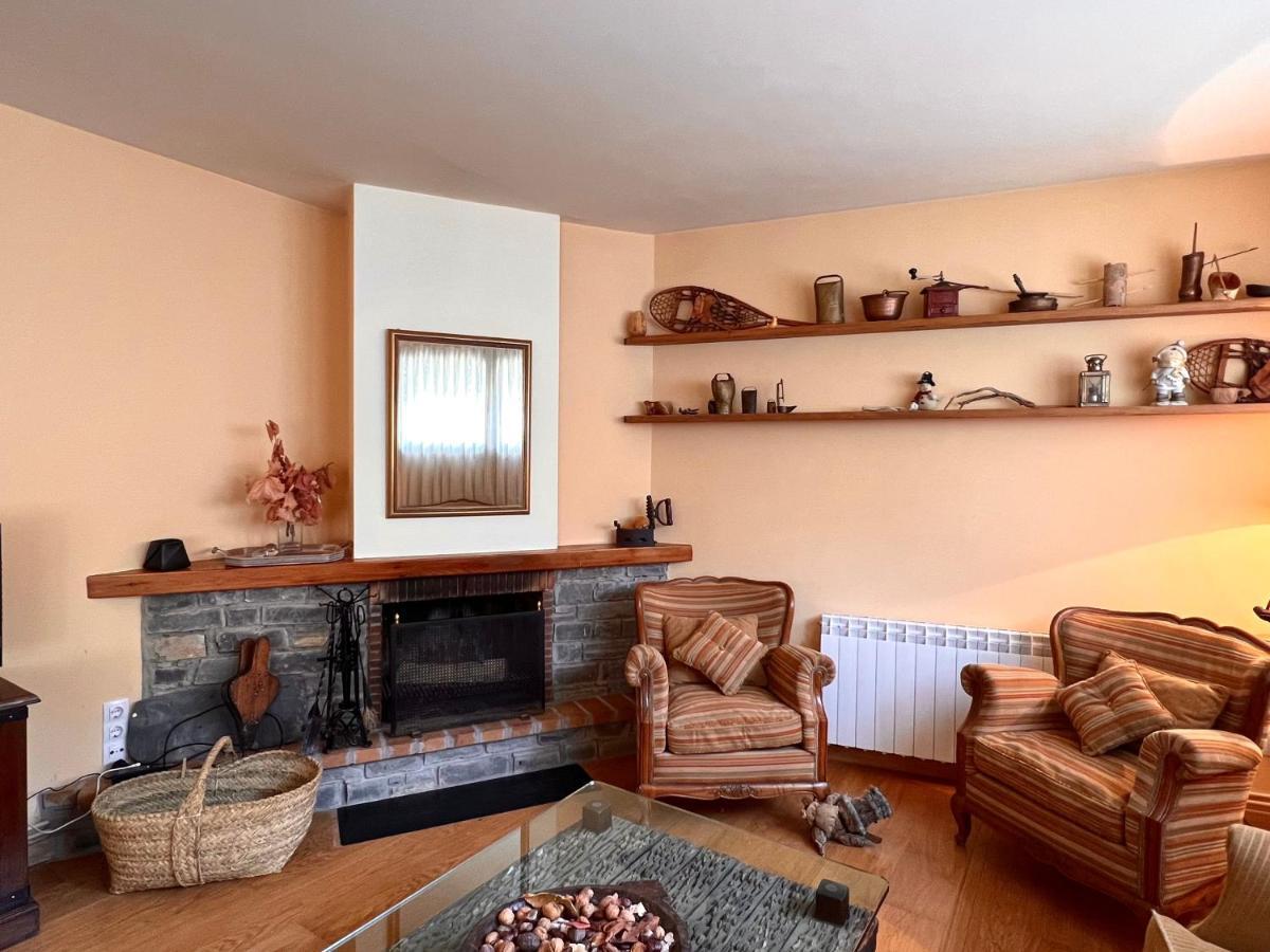 Apartament De La Vall Ferrera - L'Amfitriona Areu Buitenkant foto