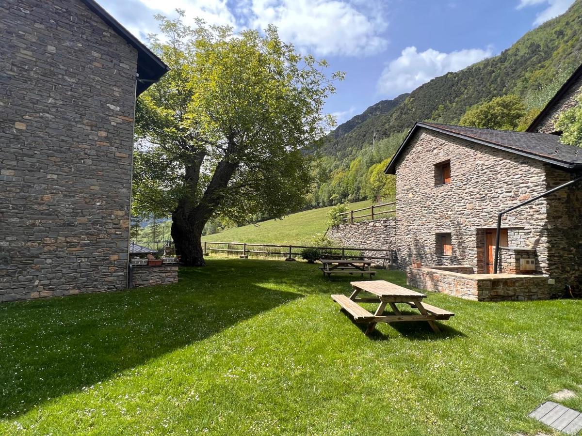 Apartament De La Vall Ferrera - L'Amfitriona Areu Buitenkant foto